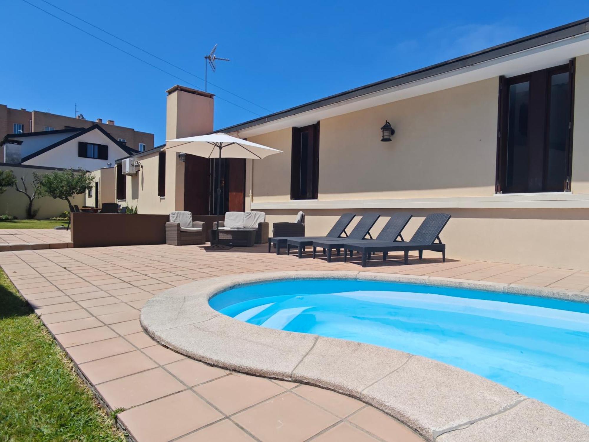 Casa Na Praia - Com Piscina إسموريز المظهر الخارجي الصورة